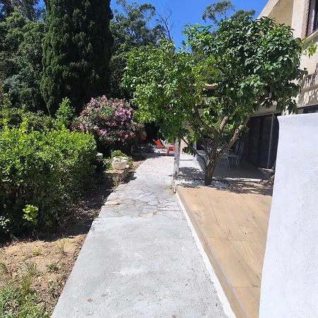Sur , Secteur Pardigon , La Croix Valmer Villa Cavalaire-sur-Mer